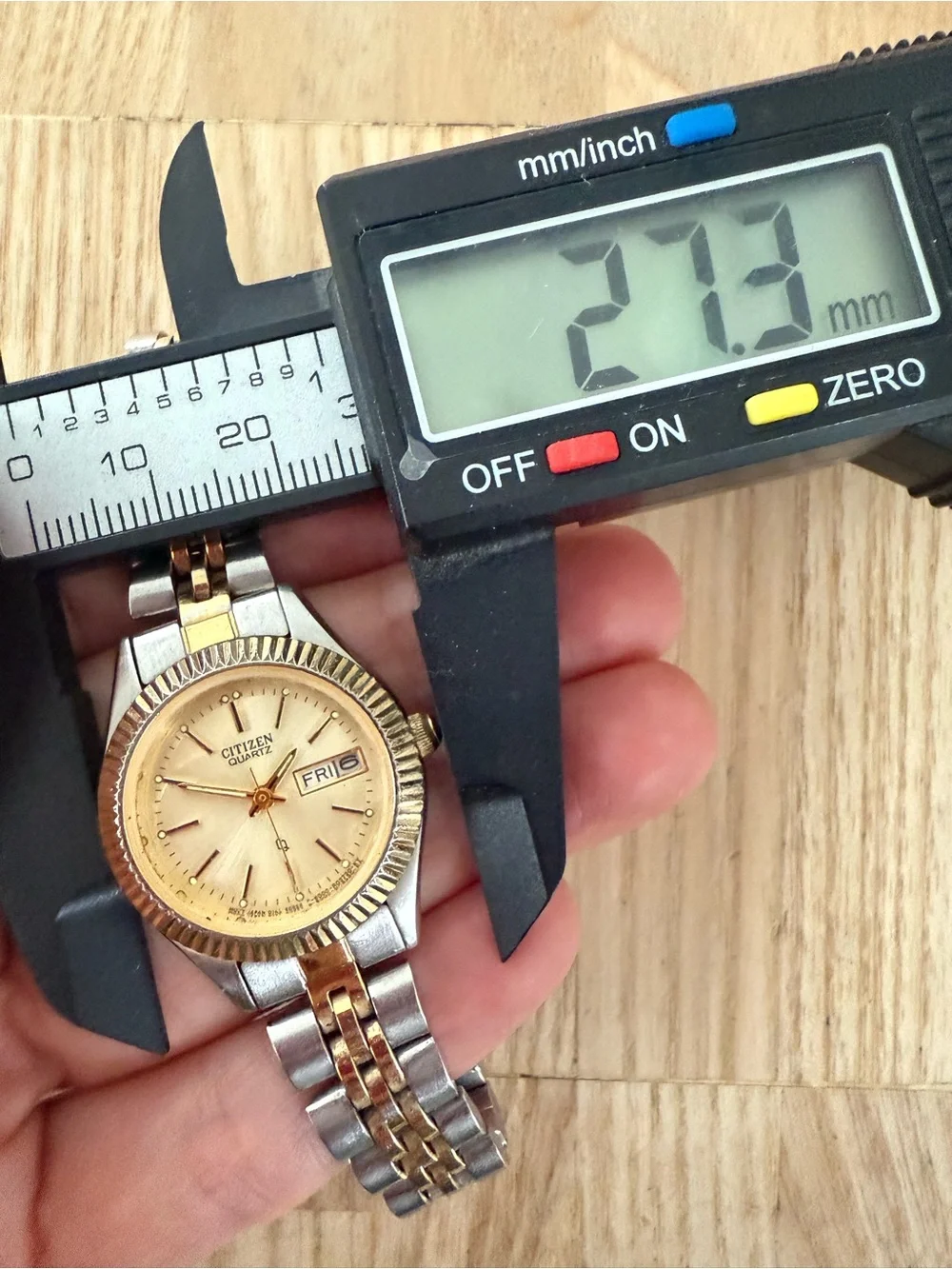 Citizen ladies two tone presidential style watch NEW BATTERY